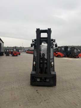 Použité vysokozdvižné vozíky LINDE E30H-01/600 ELEKTRO VIERRADFRONTSTAPLER (13071001)