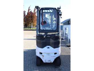 Použité vysokozdvižné vozíky LINDE E30HL-01/600 ELEKTRO VIERRADFRONTSTAPLER (13041303)