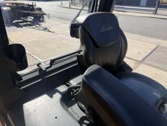 Použité vysokozdvižné vozíky LINDE E30R-01 ELEKTRO VIERRADFRONTSTAPLER (13062178)