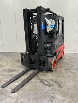 Použité vysokozdvižné vozíky LINDE E35L ELEKTRO VIERRADFRONTSTAPLER (13065525) backdrop