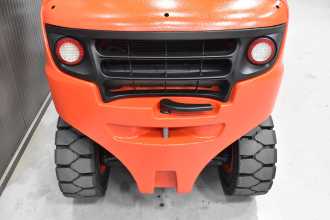 Použité vysokozdvižné vozíky LINDE H 25 D - 02 /57514/ DIESEL VIERRADFRONTSTAPLER (13061711)