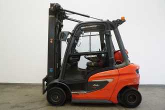 Použité vysokozdvižné vozíky LINDE H 25 T 1202 GAS VIERRADFRONTSTAPLER (13050191)