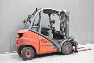 Použité vysokozdvižné vozíky LINDE H 30 D - 02 /57512/ DIESEL VIERRADFRONTSTAPLER (13061712)