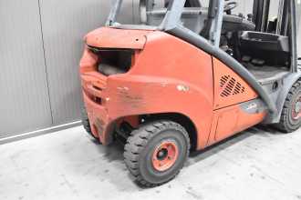 Použité vysokozdvižné vozíky LINDE H 30 D - 02 /57512/ DIESEL VIERRADFRONTSTAPLER (13061712)