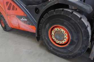 Použité vysokozdvižné vozíky LINDE H 30 D (3A) EVO 393-02 DIESEL VIERRADFRONTSTAPLER (13015814)