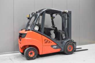 Použité vysokozdvižné vozíky LINDE H 30 T - 02 /58174/ GAS VIERRADFRONTSTAPLER (13060654)