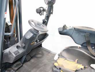 Použité vysokozdvižné vozíky LINDE H 35 D-02 393 DIESEL VIERRADFRONTSTAPLER (13070521)