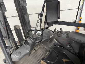 Použité vysokozdvižné vozíky LINDE H 35T-01 GAS VIERRADFRONTSTAPLER (13066822)
