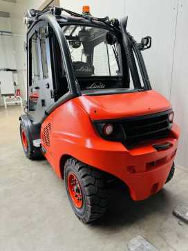 Použité vysokozdvižné vozíky LINDE H 50 D-02/600 EVO 3B Kabine ZVG DIESEL VIERRADFRONTSTAPLER (13040697)