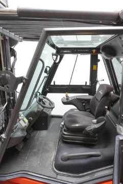 Použité vysokozdvižné vozíky LINDE H 70 D EVO 396-03 DIESEL VIERRADFRONTSTAPLER (13070899)