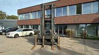 Použité vysokozdvižné vozíky LINDE H 80 D -02  DIESEL VIERRADFRONTSTAPLER (13075240)