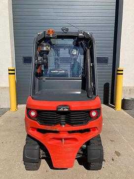 Použité vysokozdvižné vozíky LINDE H20D600/1202 DIESEL VIERRADFRONTSTAPLER (12887897)