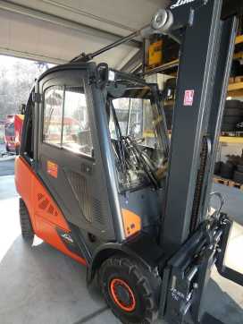Použité vysokozdvižné vozíky LINDE H25D -02-392 DIESEL VIERRADFRONTSTAPLER (13076032)