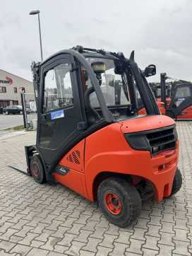 Použité vysokozdvižné vozíky LINDE H25D-02 DIESEL VIERRADFRONTSTAPLER (13074834)