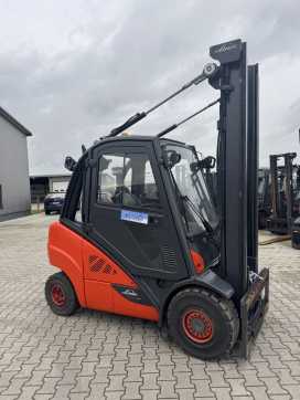 Použité vysokozdvižné vozíky LINDE H30D-02 DIESEL VIERRADFRONTSTAPLER (12927137)