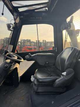 Použité vysokozdvižné vozíky LINDE H30D-02 DIESEL VIERRADFRONTSTAPLER (12933986)