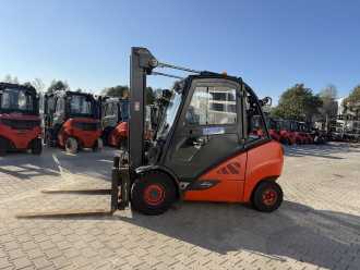 Použité vysokozdvižné vozíky LINDE H30D-02 DIESEL VIERRADFRONTSTAPLER (13074417)
