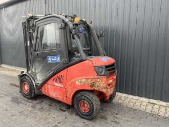 Použité vysokozdvižné vozíky LINDE H30D DIESEL VIERRADFRONTSTAPLER (13050993)
