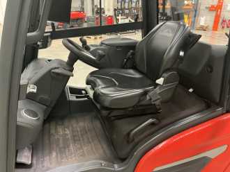 Použité vysokozdvižné vozíky LINDE H30D DIESEL VIERRADFRONTSTAPLER (13065229)
