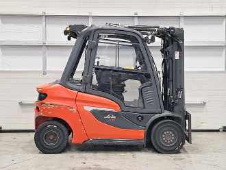Použité vysokozdvižné vozíky LINDE H35D-01 DIESEL VIERRADFRONTSTAPLER (13064137)