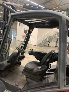 Použité vysokozdvižné vozíky LINDE H35T GAS VIERRADFRONTSTAPLER (13054125)