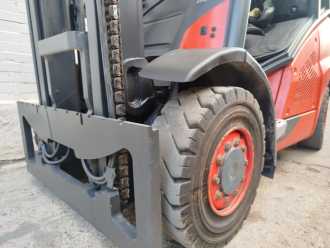 Použité vysokozdvižné vozíky LINDE H40D DIESEL VIERRADFRONTSTAPLER (13072709)