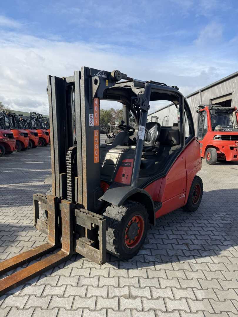 Použité vysokozdvižné vozíky LINDE H45D Containerfähig DIESEL VIERRADFRONTSTAPLER (13075332)