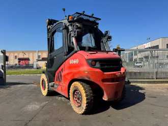 Použité vysokozdvižné vozíky LINDE H50D-02/600 DIESEL VIERRADFRONTSTAPLER (13030902)