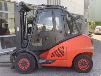 Použité vysokozdvižné vozíky LINDE H50D-02 DIESEL VIERRADFRONTSTAPLER (13060661)