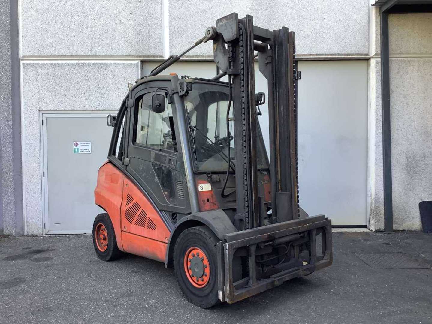 Použité vysokozdvižné vozíky LINDE H50D DIESEL VIERRADFRONTSTAPLER (13064992)
