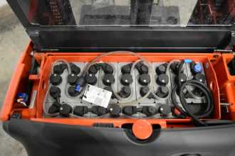 Použité vysokozdvižné vozíky LINDE L 12 i 1172 ELEKTRO HOCHHUBWAGENDEICHSEL (13075727)