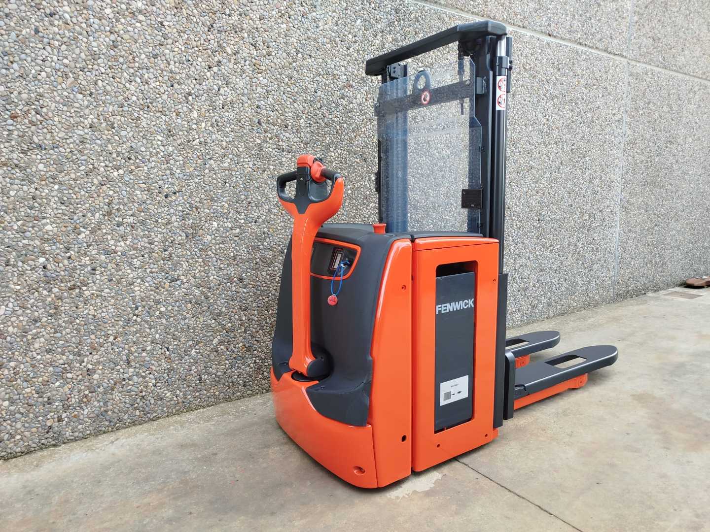 Použité vysokozdvižné vozíky LINDE L14 ELEKTRO HOCHHUBWAGENDEICHSEL (13035666)