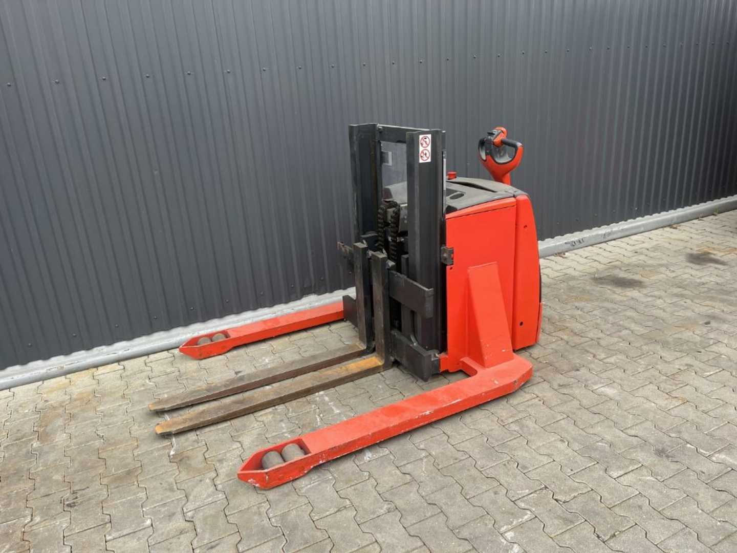 Použité vysokozdvižné vozíky LINDE L20 ELEKTRO HOCHHUBWAGENDEICHSEL (13068805)
