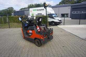 Použité vysokozdvižné vozíky LINDE P 80 - Guter Zustand ELEKTRO SCHLEPPER (13064804)