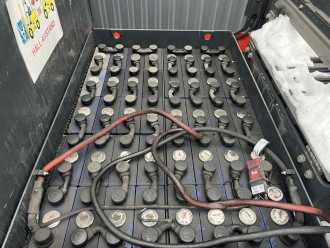 Použité vysokozdvižné vozíky LINDE P250 ELEKTRO SCHLEPPER (13019302)