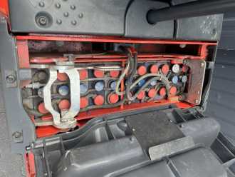 Použité vysokozdvižné vozíky LINDE P30 ELEKTRO SCHLEPPER (13060487)