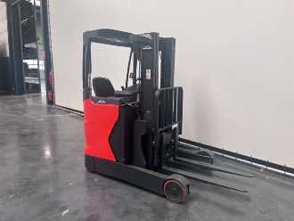 Použité vysokozdvižné vozíky LINDE R 16 B 1270 MM R 16 B-01 ongebruikt ELEKTRO SCHUBMASTSTAPLER (12999173)