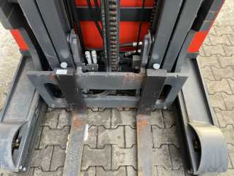 Použité vysokozdvižné vozíky LINDE R10B ELEKTRO SCHUBMASTSTAPLER (13023251)