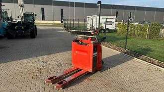 Použité vysokozdvižné vozíky LINDE T 20 AP ELEKTRO NIEDERHUBWAGENFAHRERSTAND (13068169) backdrop