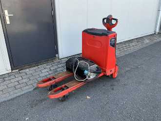 Použité vysokozdvižné vozíky LINDE T16ion ELEKTRO NIEDERHUBWAGENSEMIELEKTRISCH (13041244) backdrop