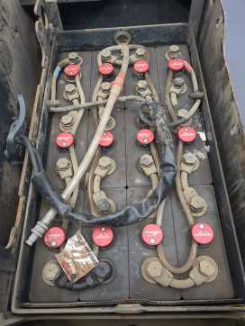 Použité vysokozdvižné vozíky LINDE T20SP-131-08 ELEKTRO NIEDERHUBWAGENFAHRERSTAND (13006806)