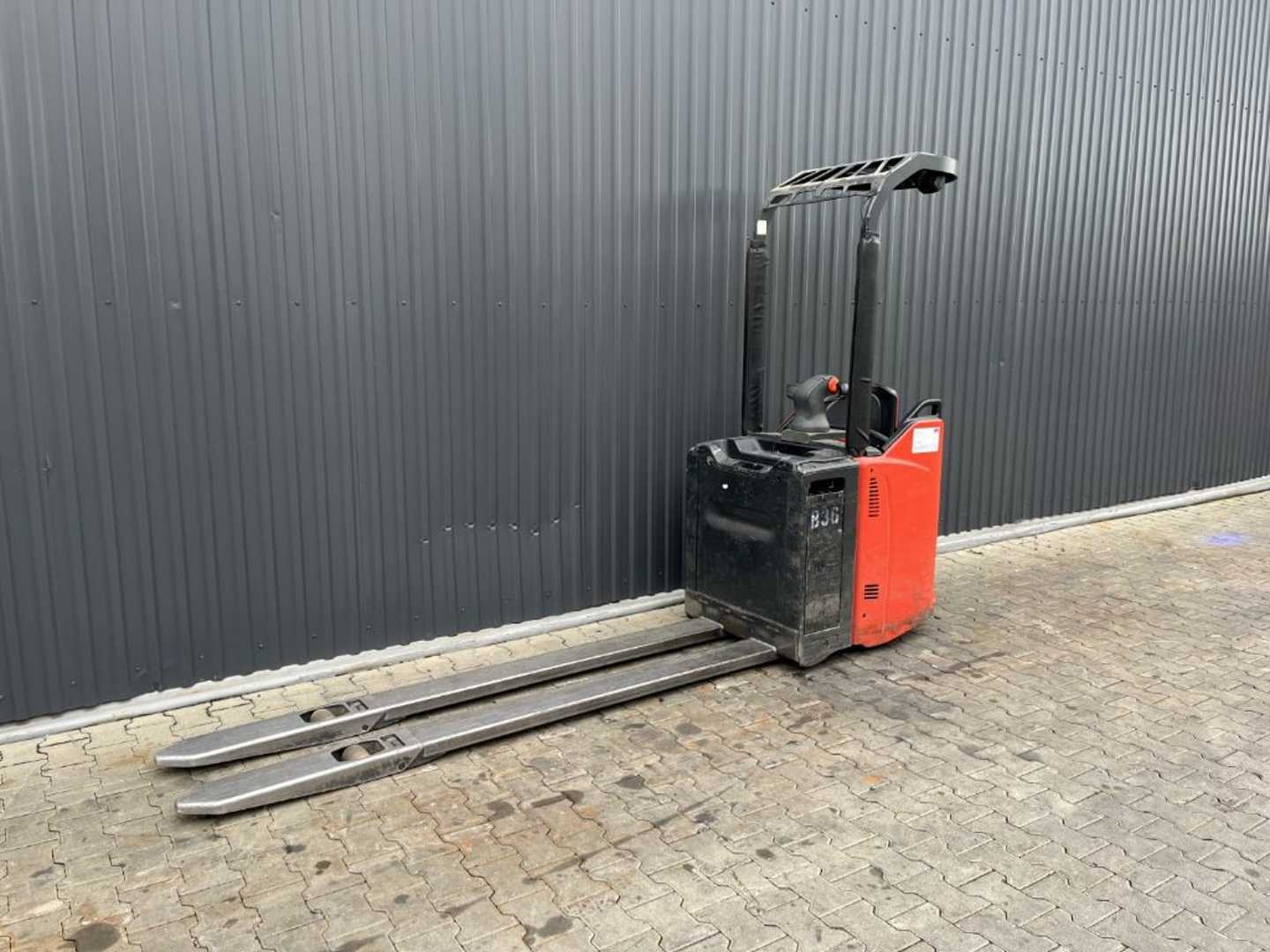 Použité vysokozdvižné vozíky LINDE T25SP ELEKTRO NIEDERHUBWAGENDEICHSEL (13066802)