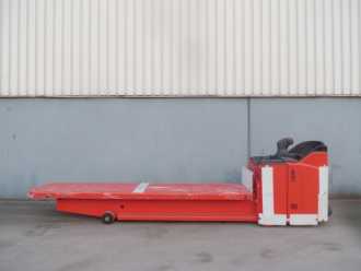 Použité vysokozdvižné vozíky LINDE T30SP-131 Spezialplattform ELEKTRO NIEDERHUBWAGENDEICHSEL (12597921)