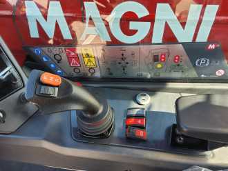 Použité vysokozdvižné vozíky MAGNI TH 3.6 DIESEL TELESKOPARMSTAPLER (13064675)