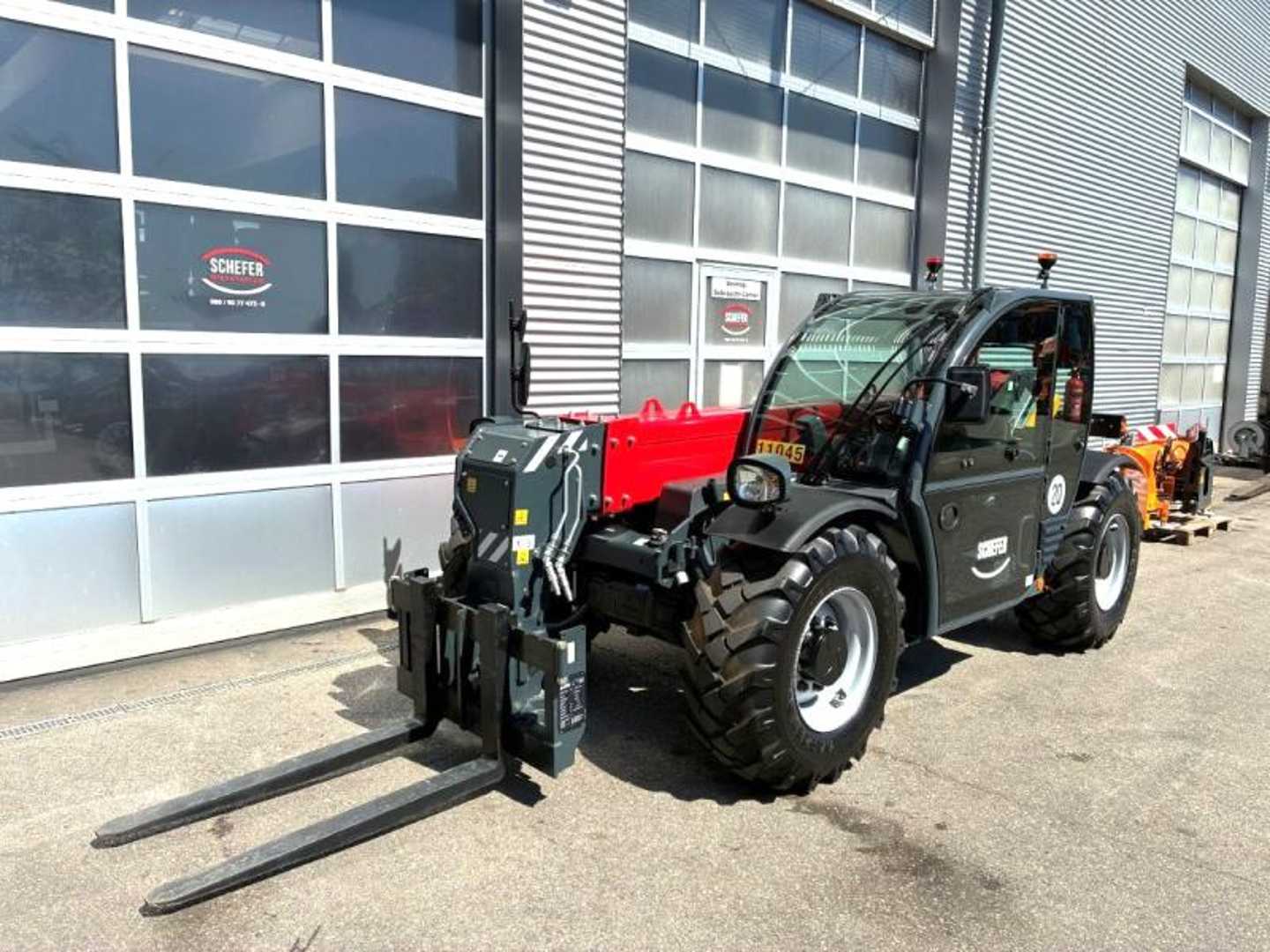 Použité vysokozdvižné vozíky MAGNI TH 3,5.9 DIESEL TELESKOPARMSTAPLER (13073515)
