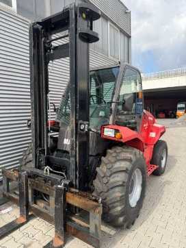 Použité vysokozdvižné vozíky MANITOU M40-2-P-ST-3-B-S-4-EU DIESEL GELAENDESTAPLER (13060256)
