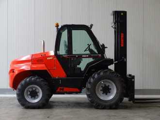 Použité vysokozdvižné vozíky MANITOU M50-4D - TRIPLEX- 4x4 - NEU DIESEL GELAENDESTAPLER (13058632)