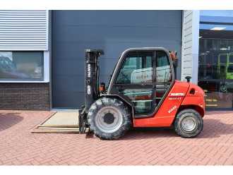 Použité vysokozdvižné vozíky MANITOU MH25-4 T Buggy DIESEL GELAENDESTAPLER (13065095)