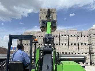 Použité vysokozdvižné vozíky MAZAKA TMF25D Truck Mounted Forklift DIESEL VIERWEGEMITNAHMESTAPLER (13022790)