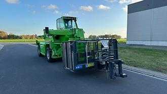Použité vysokozdvižné vozíky MERLO Roto 40.16 - 2019er - Viel Zubehör DIESEL TELESKOPARMSTAPLER (13076180)